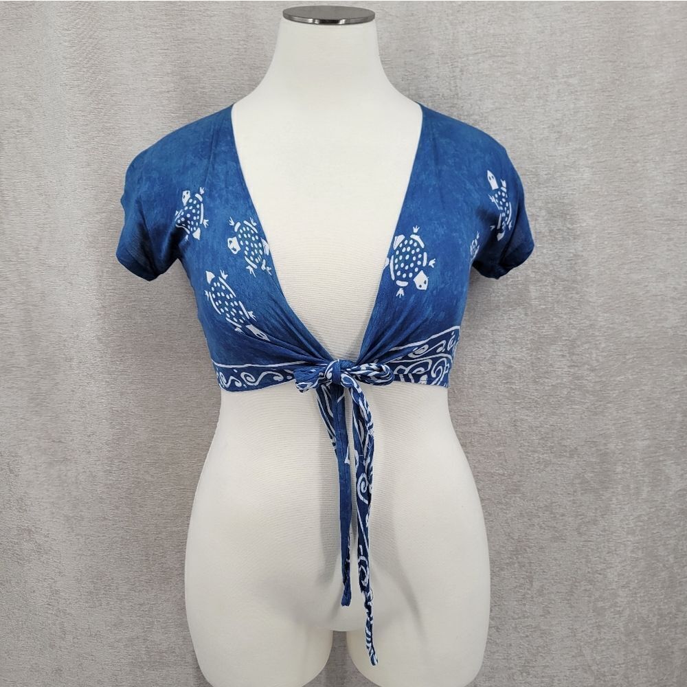Kosi Bali Blue Tie-Front Crop Top Tropical Tribal Turtle Pattern Beachy Bolero